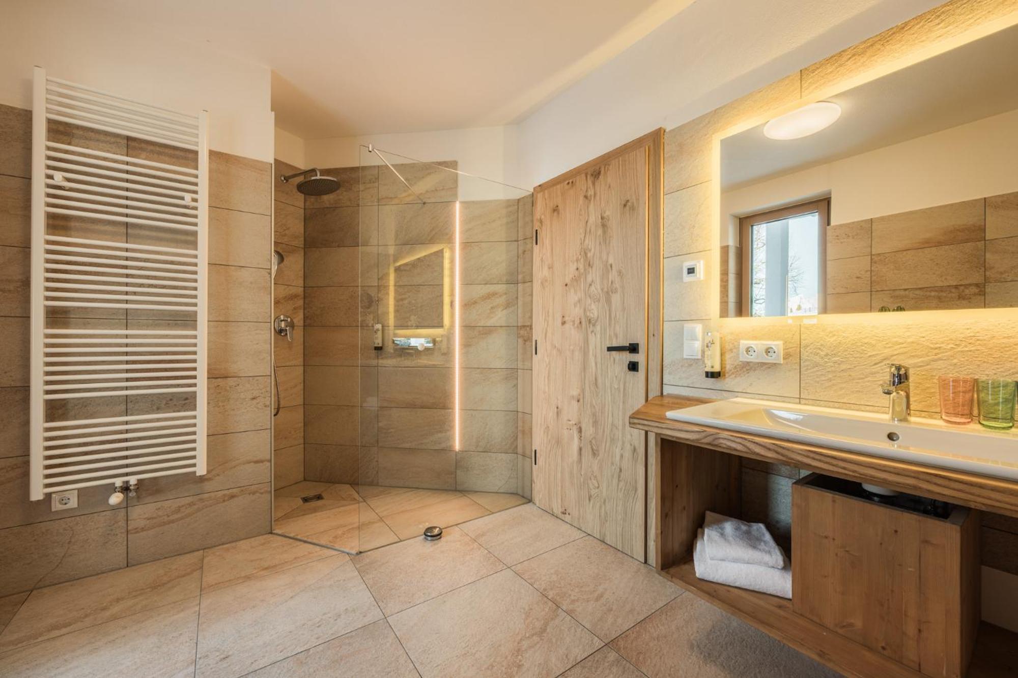 Loewen Chalets Seefeld in Tirol Ngoại thất bức ảnh