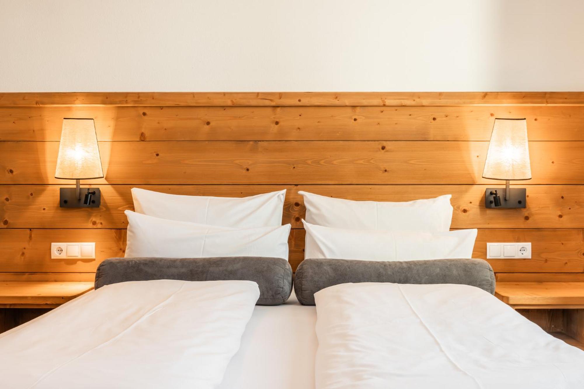 Loewen Chalets Seefeld in Tirol Ngoại thất bức ảnh